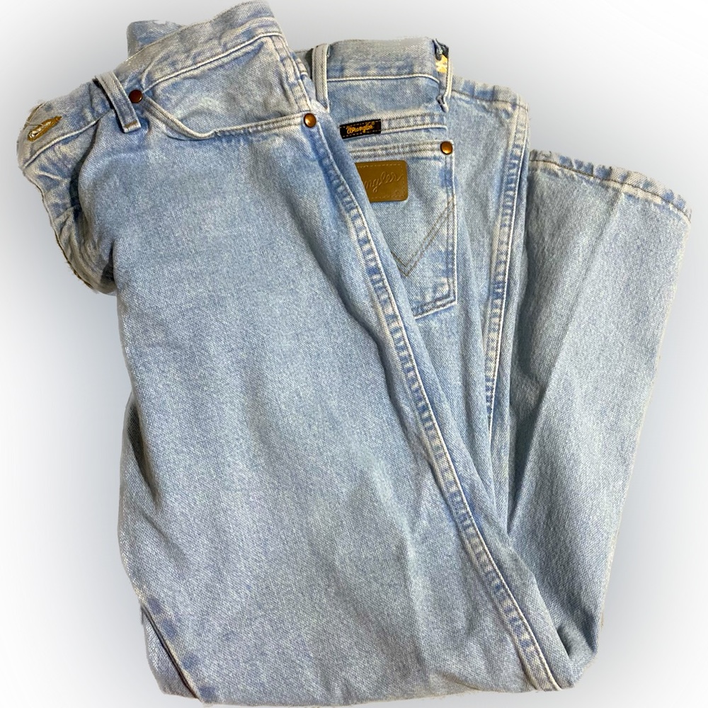 NWOT Wrangler Jeans
